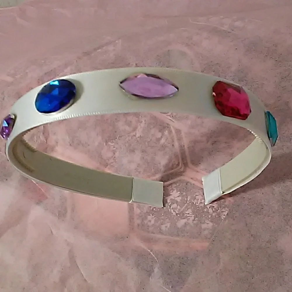 N/A headband has